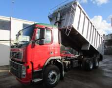 2002 Volvo FM9 300 32 Tonnes Allow Body Bulk tipper